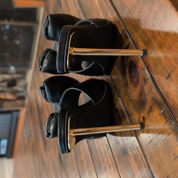 Jeffrey Campbell Bow Down Heel Puff Bow Faux Leather - Picture 7 of 13